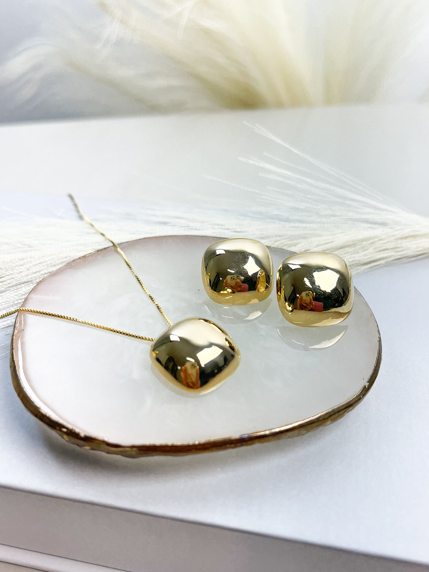 Square Earring - Gold Color